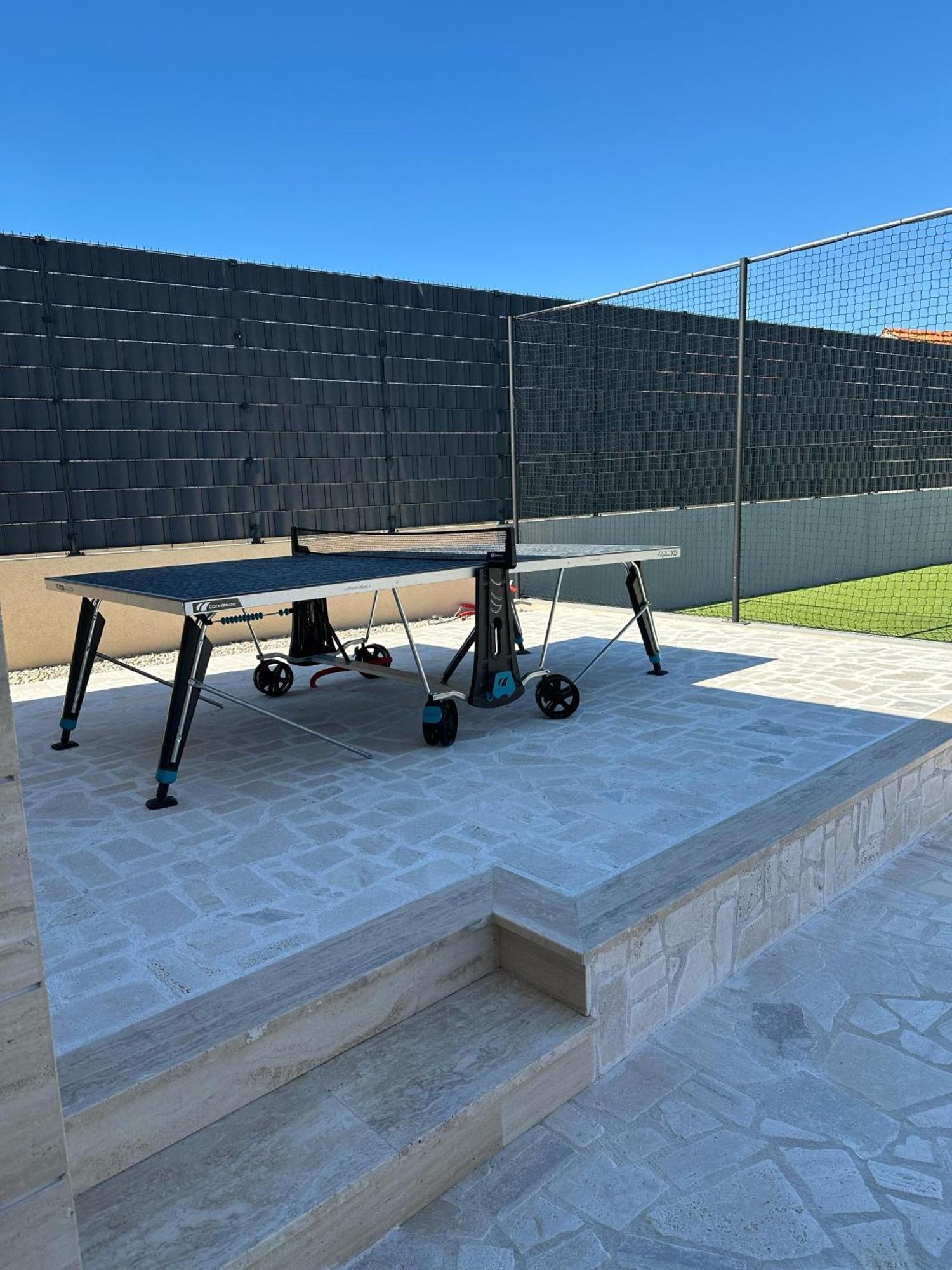 Villa Tina With Swimming Pool, Tennis Court, Games Room, Sauna, Gym, Bbq Policnik Εξωτερικό φωτογραφία